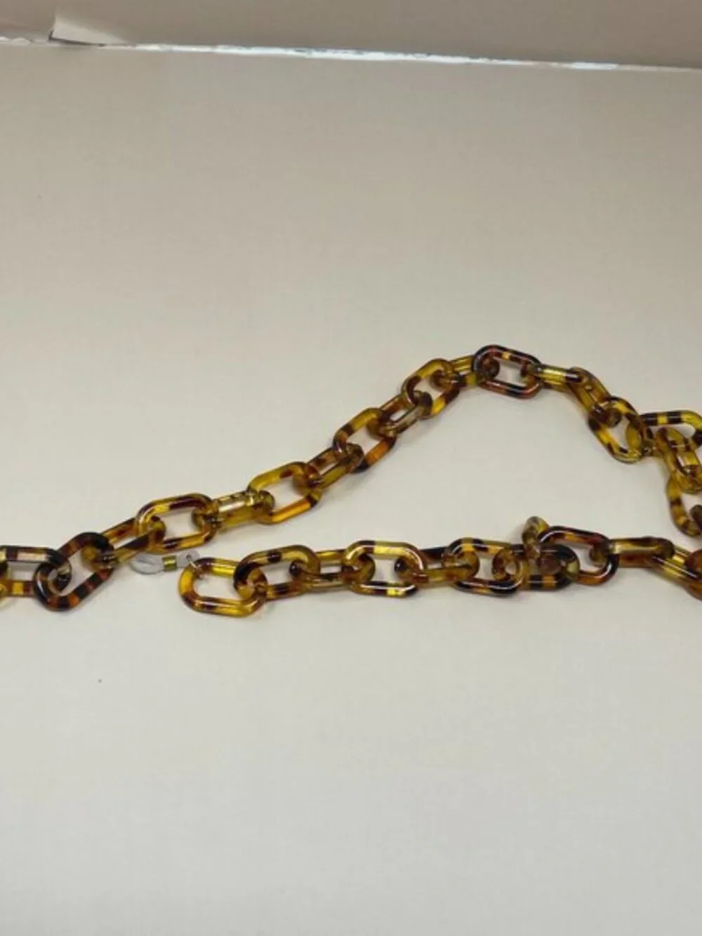 8 Other Reasons | Sunglasses Chain in Tortoise